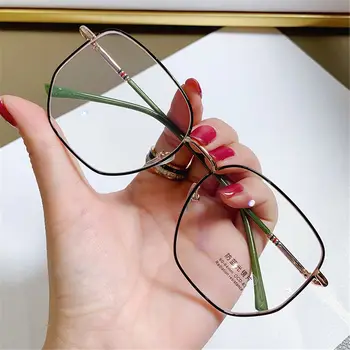 Jaunu Vintage Metāla Rāmja Brilles Sieviešu Modes Optisko Tuvredzība Pretbloķēšanas Briļļu INS Tautas Lasījumā Anti-zila Gaisma Brilles
