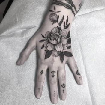 Melns Puķu Viltus Tetovējums uz Rokas Vīrieši Sievietes Atdzist Pagaidu Tattos Ūdensizturīgs Flash Uzlīmes Tatoos Tatuajes Temporales